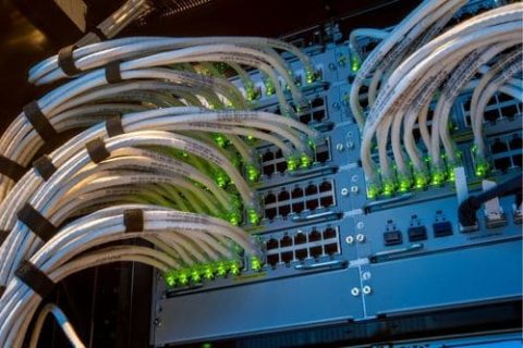 Câblage structuré – Connectivité fiable et performante